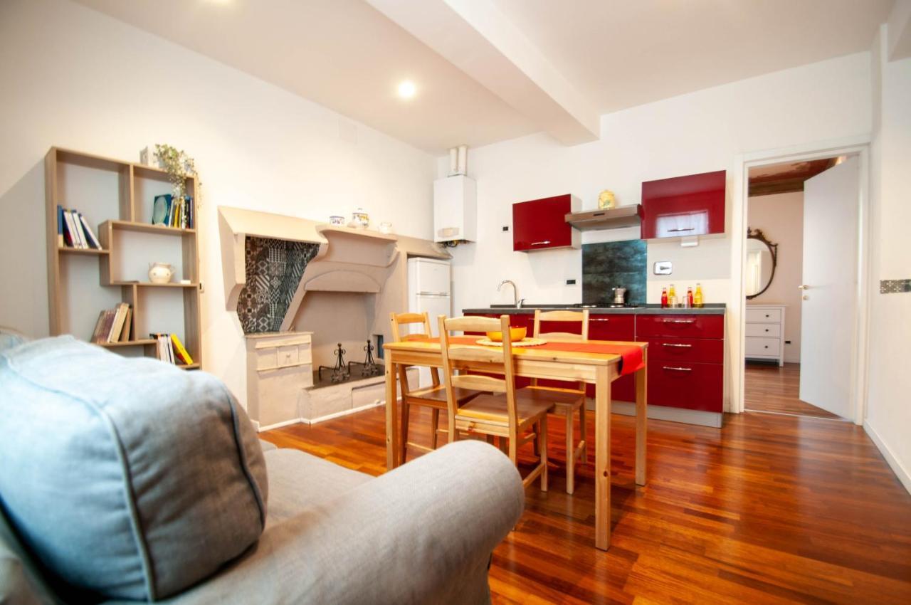 Porta Antica Apartment ボローニャ エクステリア 写真